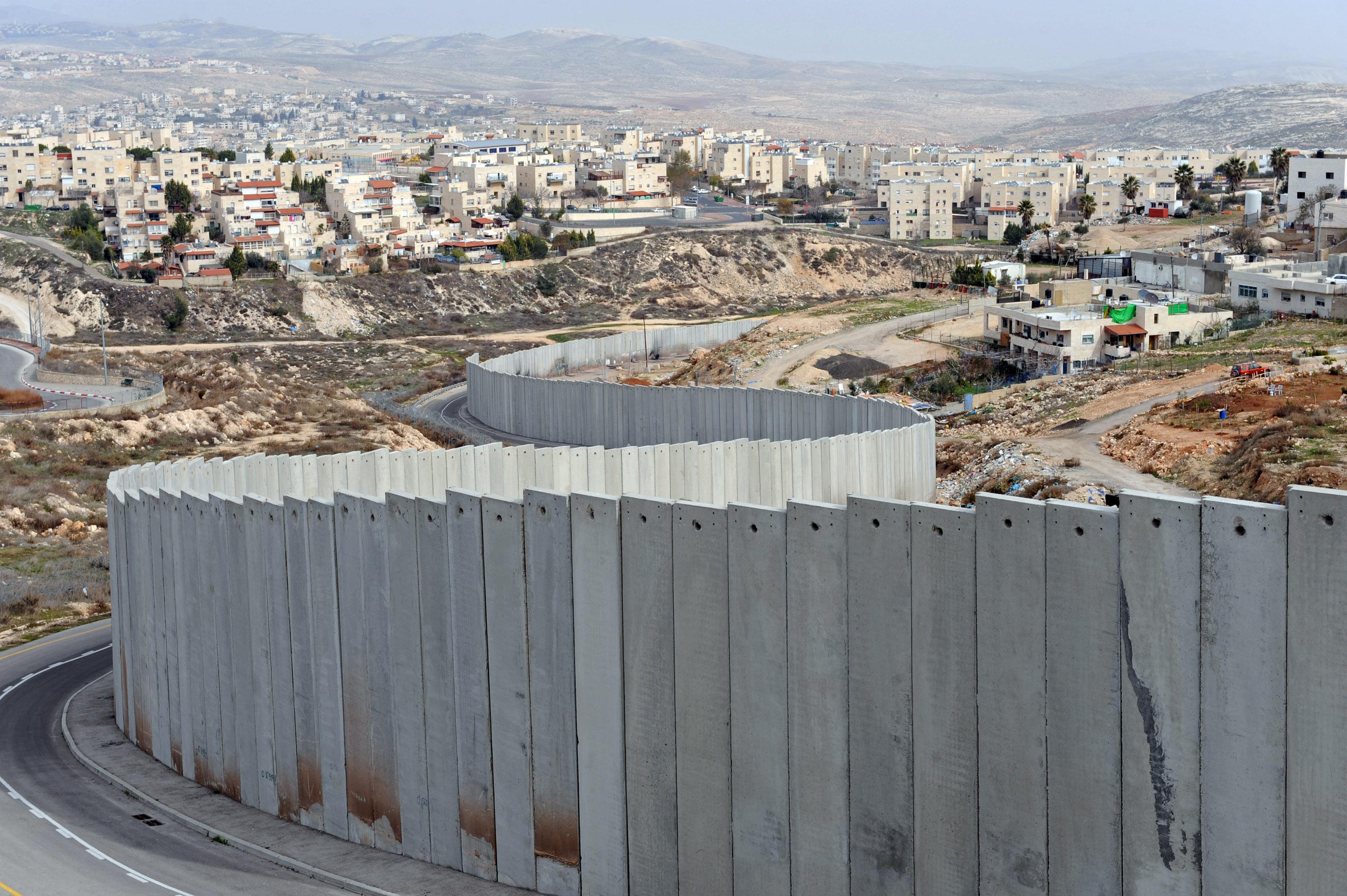 apartheid-wall.jpg