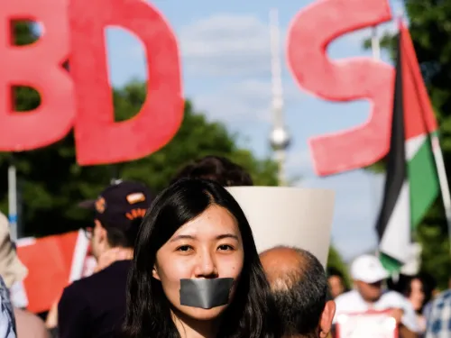 Germany parliament protest photo 2 7.11.2019 smaller.png