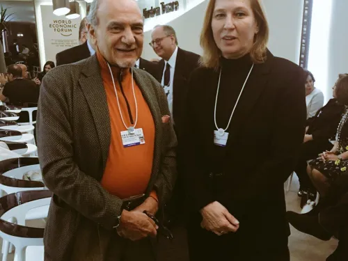 Former Israeli foreign minister Tzipi Livni and Saudi Prince Turki Al Faisal