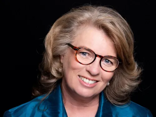 Alison Bashford, History of Medicine Professor, urged to reject Israeli award over Israel's medical apartheid