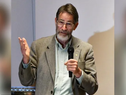 Nobel Laureate George P Smith Urges Support for BDS Movement