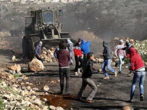 A protest against the expanding of Jewish settlements in Kufr Qadoom village near the West Bank city of Nablus, Jan. 20, 2017. Xinhua SIPA USA/Press Association. All rights reserved.