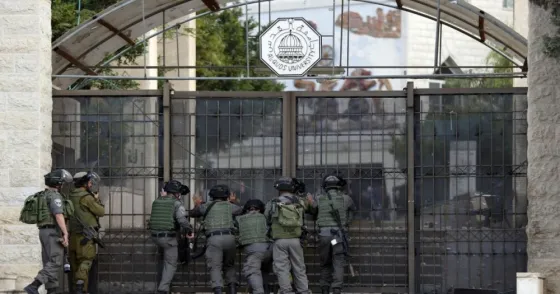 alquds-university-raid.jpg